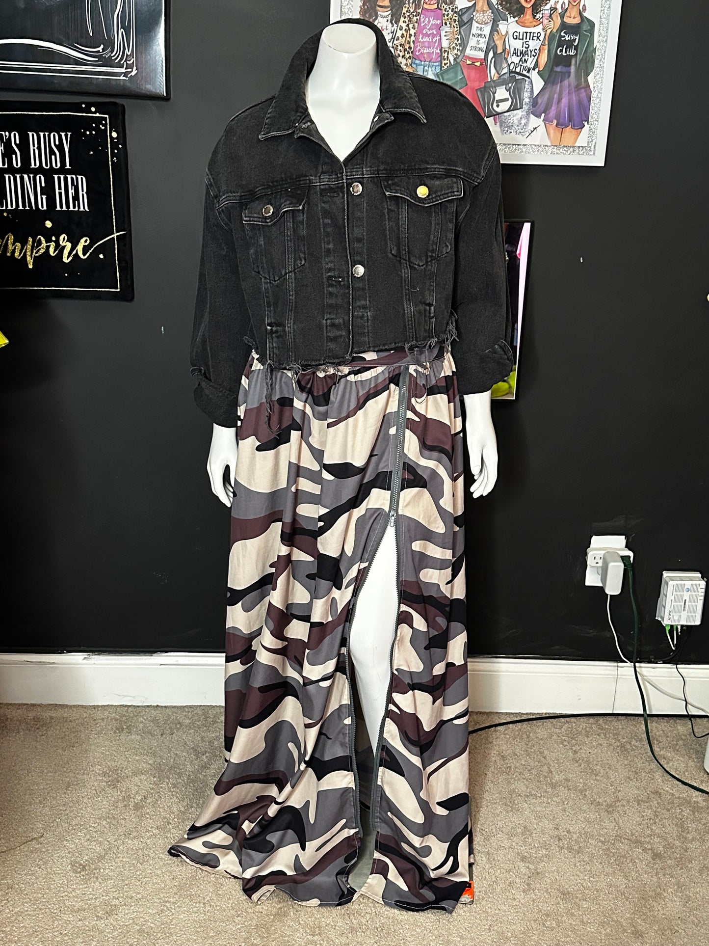 Boutique maxi skirt-L