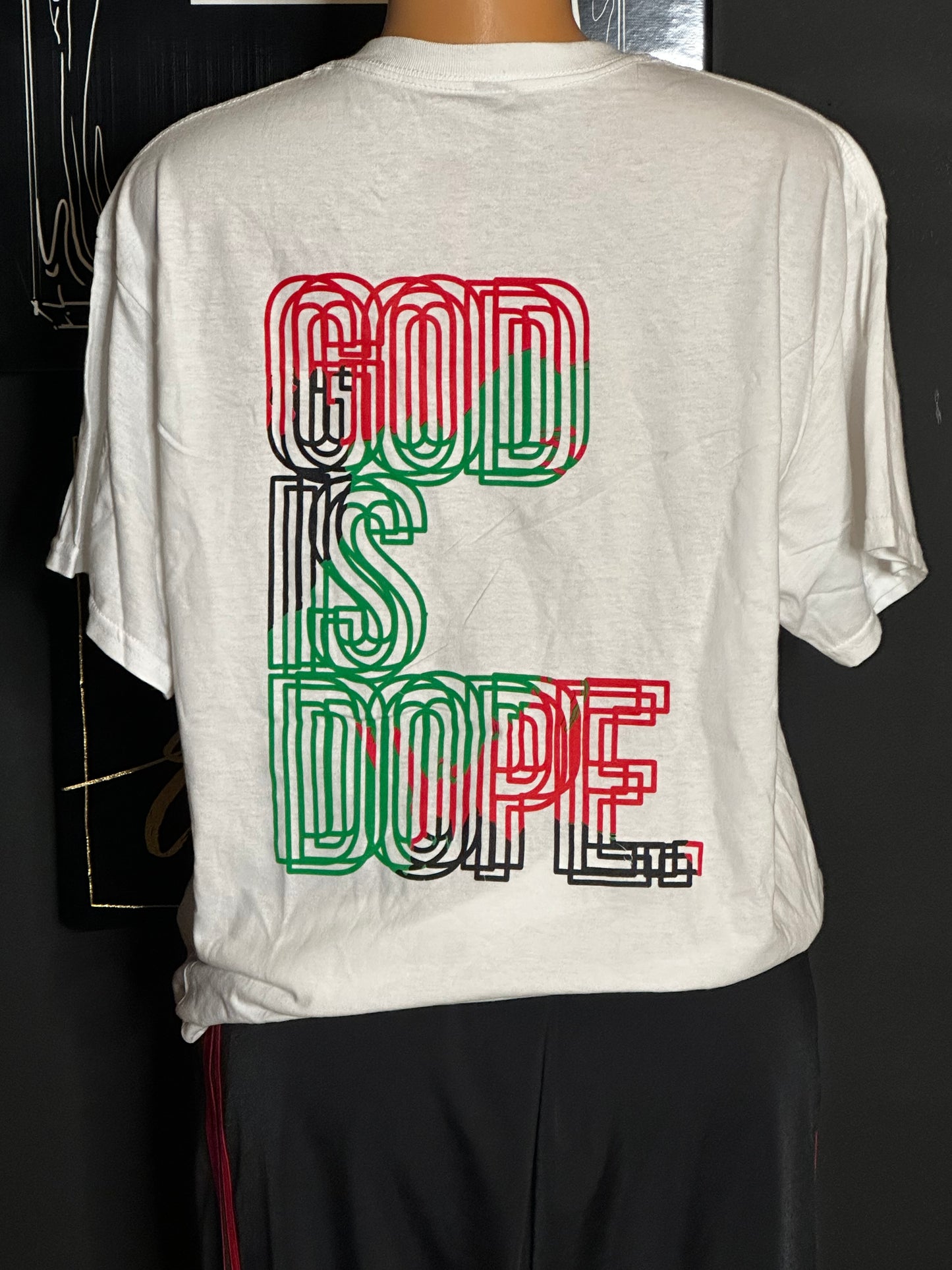 Graphic tee- Large