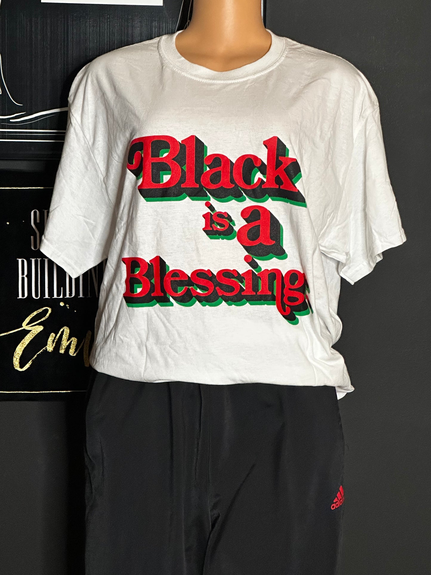 Graphic tee- Large