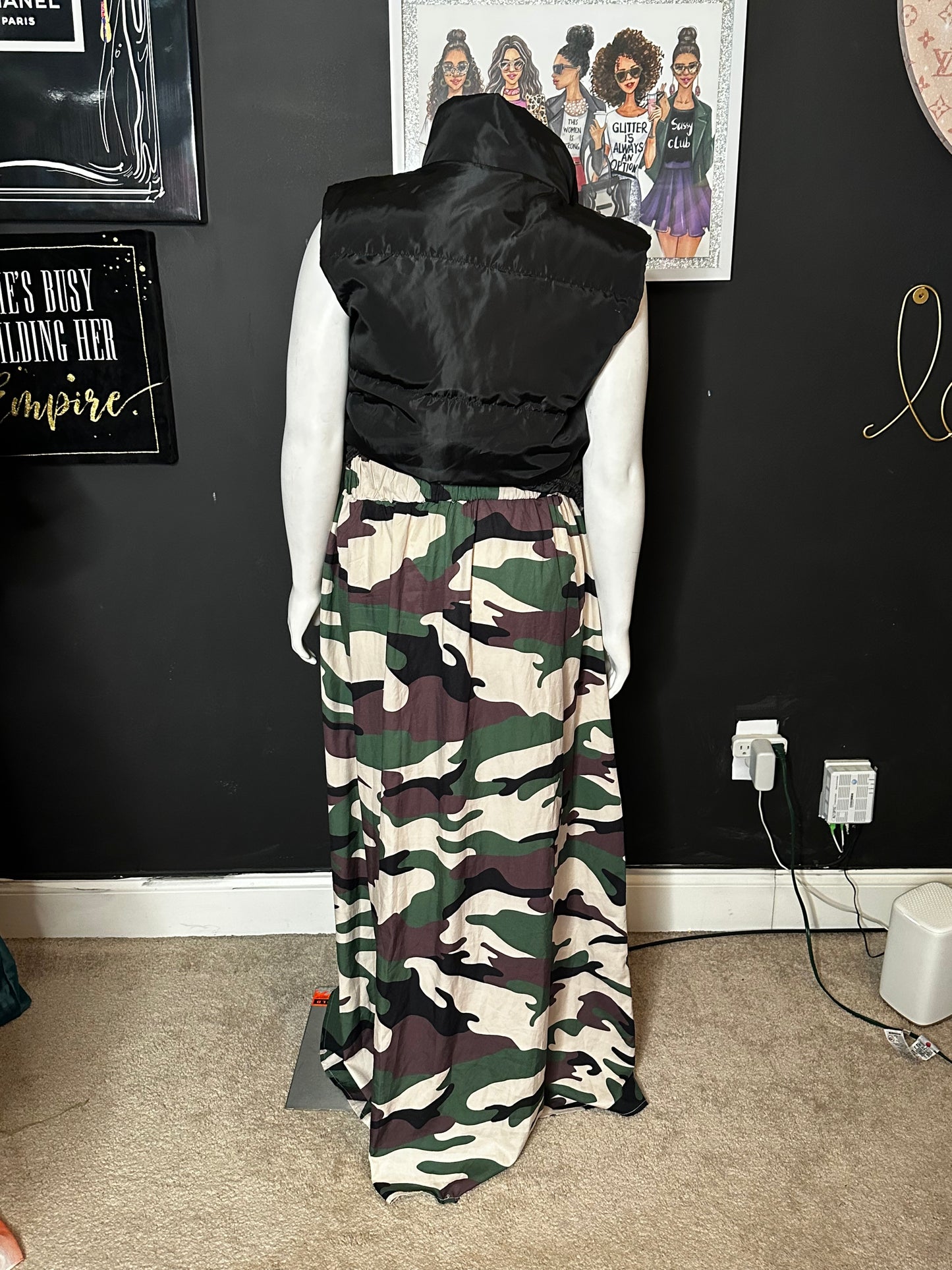 Boutique maxi skirt-L