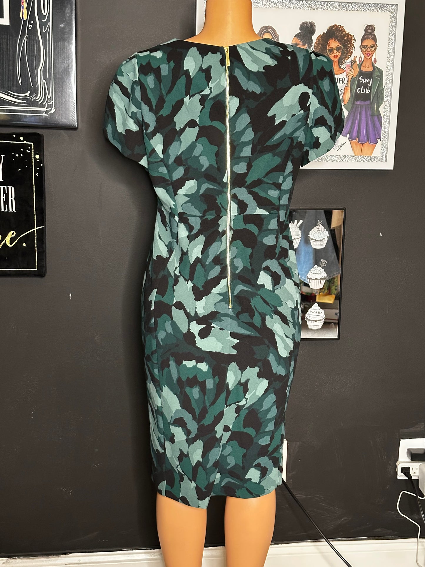 Dress by Calvin Klein(14)