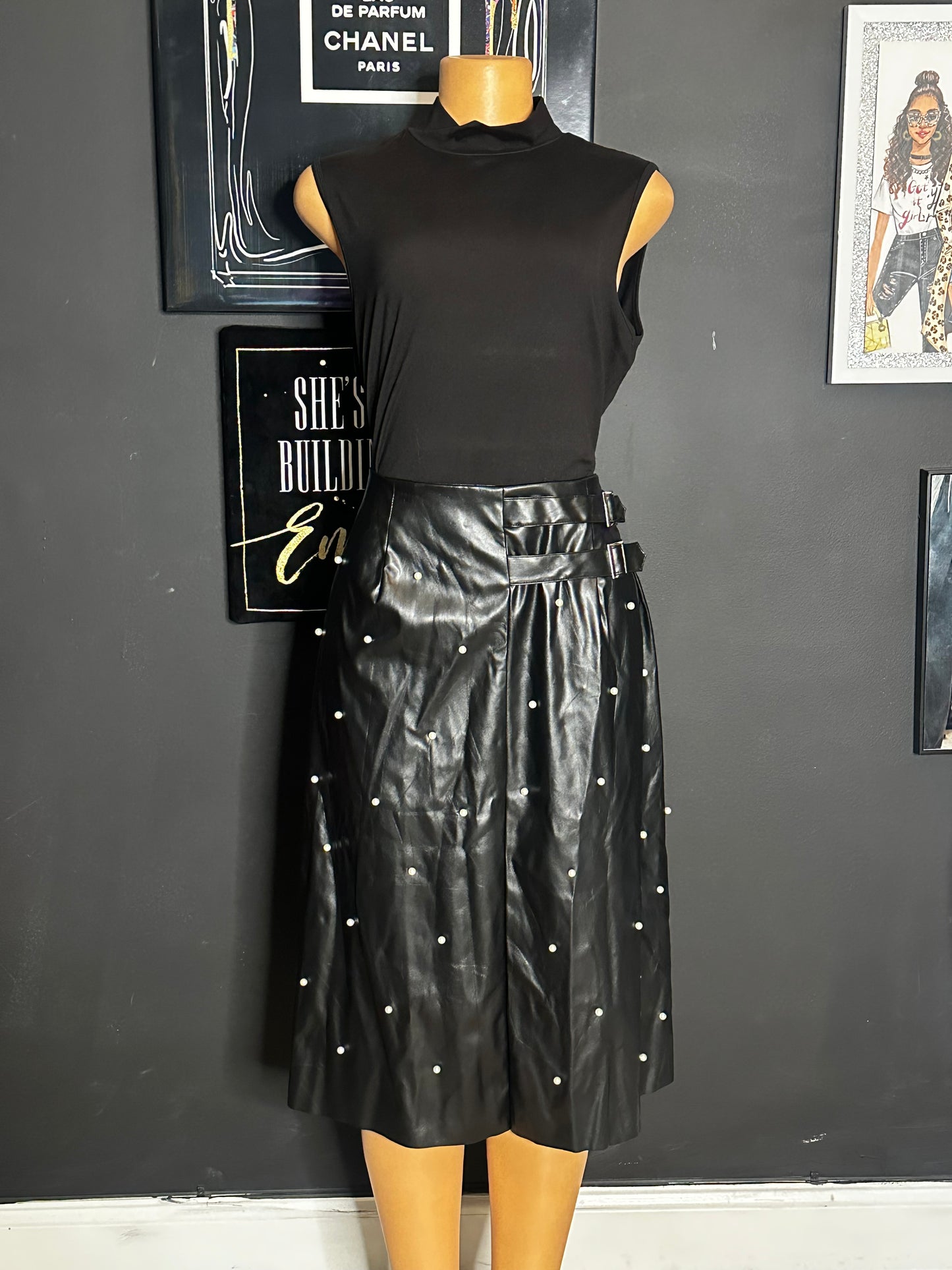Skirt by SHEIN-1XL