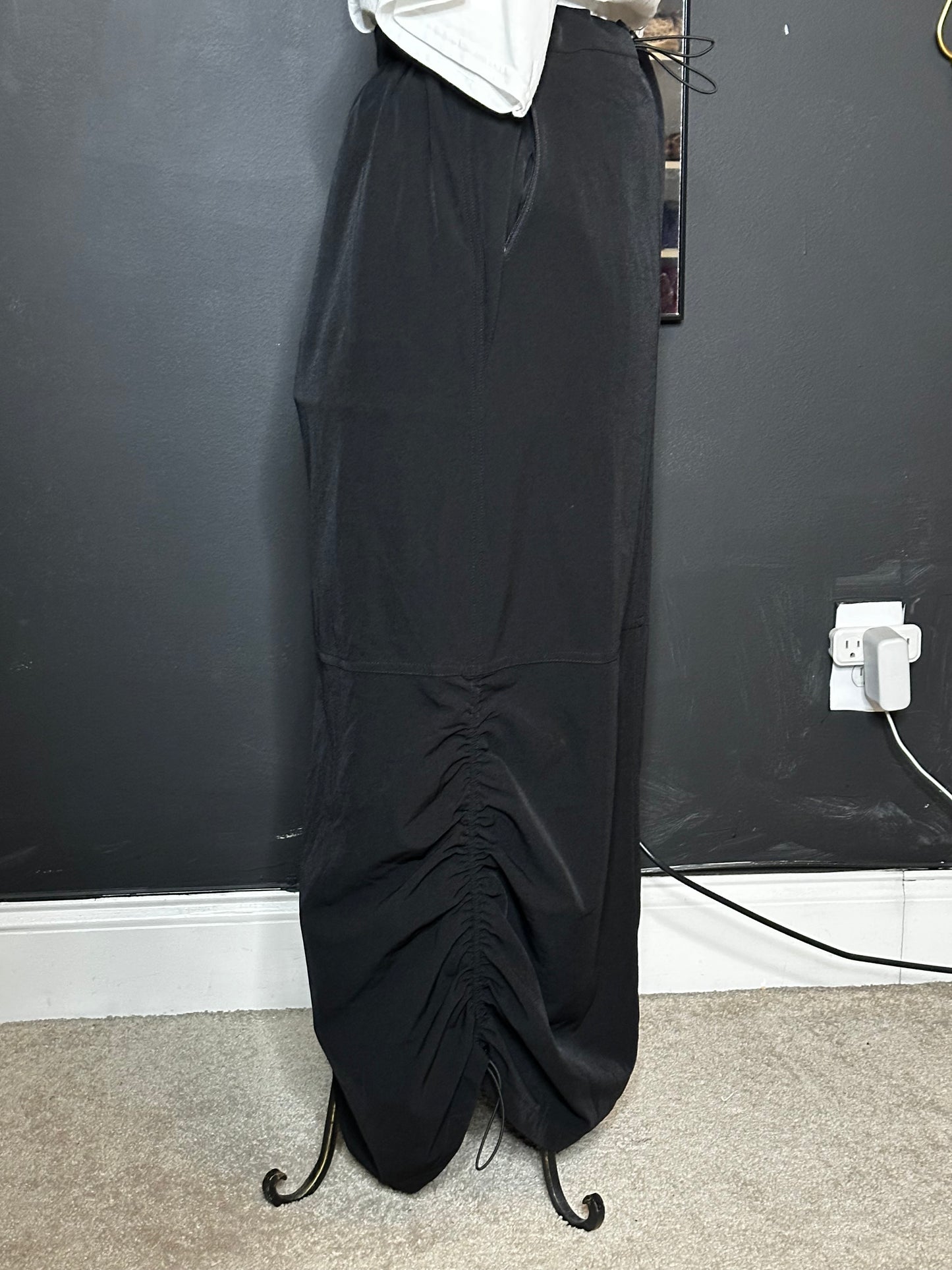 Boutique maxi skirt (L)