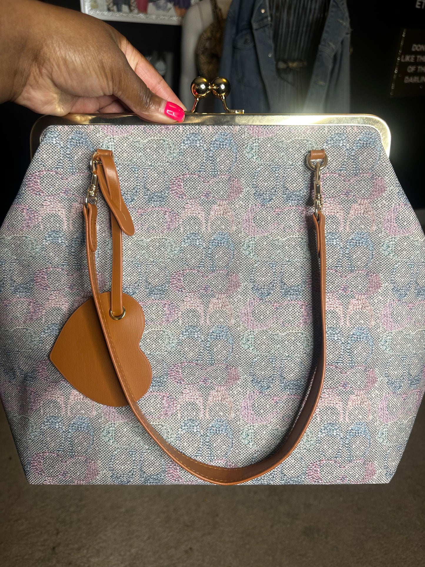 Kisslock bag