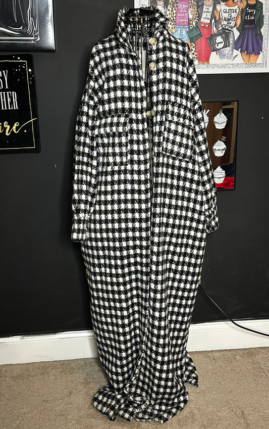 Boohoo Coat/Duster (8/10)