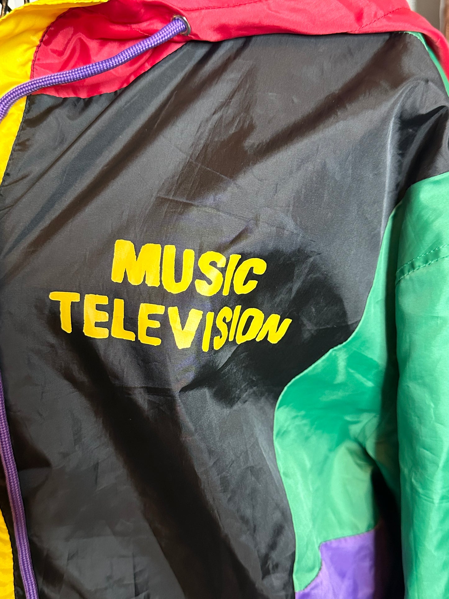 MTV windbreaker